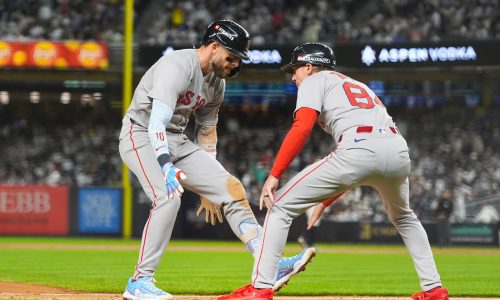 Red Sox manager defends third base coach after controversial play in Game 2