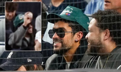 Bad Bunny snags foul ball during Yankees’ win over Blue Jays