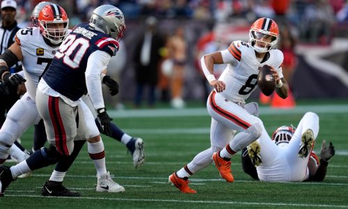 Patriots HC Mike Vrabel sidelined Christian Barmore to ‘protect the team’