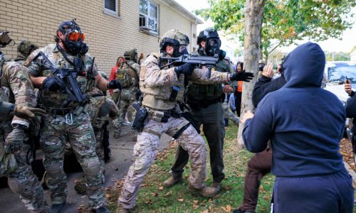 Meta removes ICE-tracking Facebook page in Chicago at the request of the Justice Department