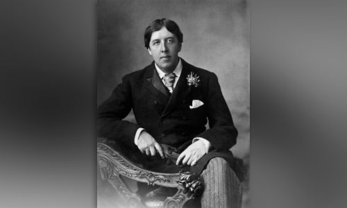 Oscar Wilde’s library card reinstated after 130-year ‘indecency’ suspension