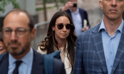 JPMorgan Chase wants out of paying $115M legal tab for convicted fraudsters