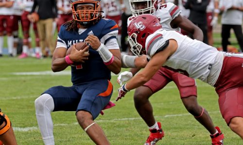 High school roundup/scores: Isiah Robles rushes for five touchdowns in Northeast rout