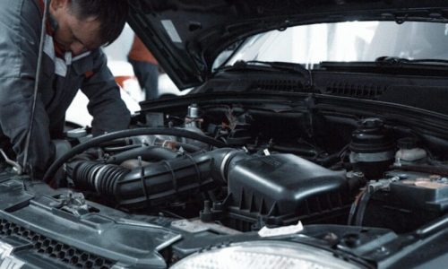 How to Choose the Right Auto Body Repair Shop for Your Car