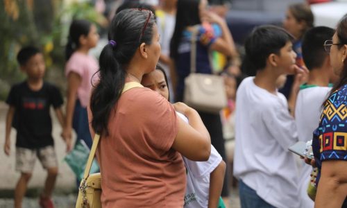 Two powerful quakes strike off southern Philippines, killing at least 7 people