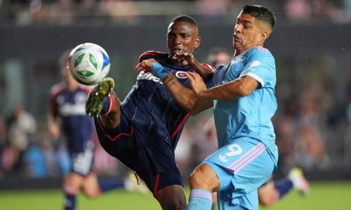 Revolution end season with wild 2-2 tie against Chicago