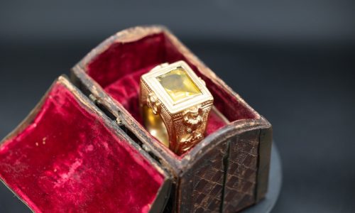 ‘Vatican Unveiled’ coming to the Mall of America in January