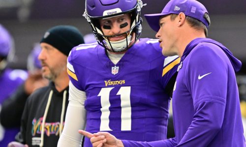 Shipley: Vikings’ plight is not on Carson Wentz; it’s on management