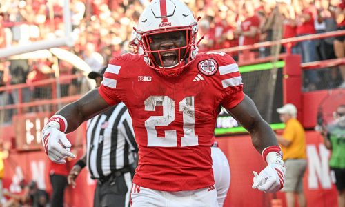 Instead of Gophers, Minnesotan Emmett Johnson starring at Nebraska