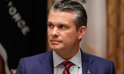 Maureen Dowd: Fraidy-cat at the Pentagon