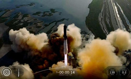 SpaceX launches the 11th test flight of its mega Starship rocket