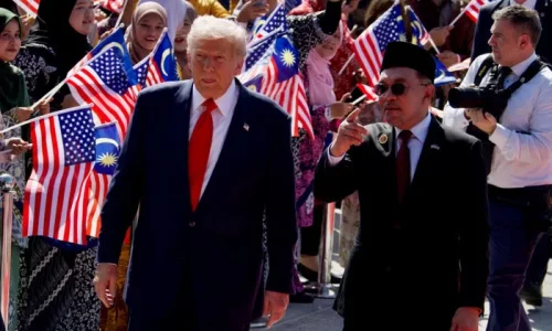 Trump Oversees Thailand, Cambodia Peace Deal
