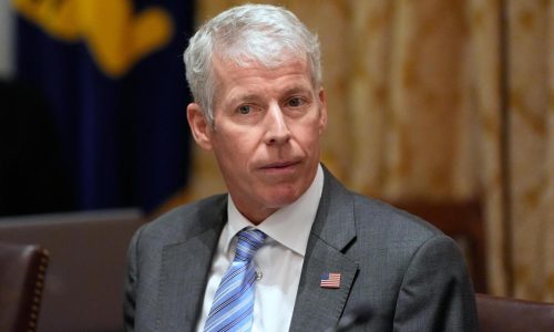 Energy Department offers $1.6 billion loan guarantee to upgrade transmission lines across Midwest