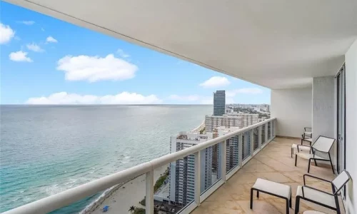 US Condo Sellers Struggle to Divest Properties, Outnumber Buyers by 72 Percent