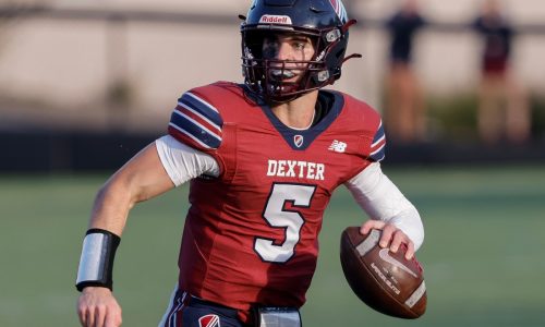 Dexter Southfield clinches bowl berth in win over Loomis Chaffee