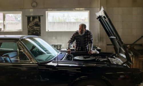 Essential Tips to Safeguard Your Classic-Car Investment