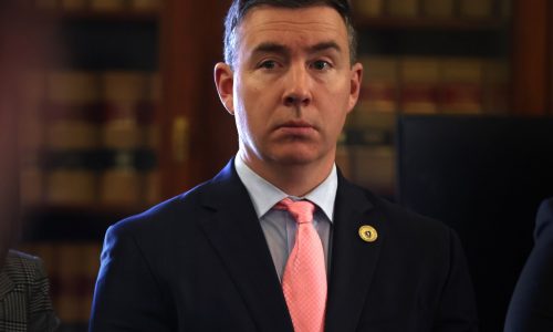 State senator shuts down session to ‘send a message’ about shutdown blame game