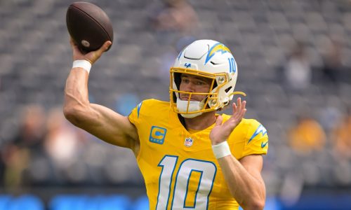 Vikings picks: ‘Experts’ are unanimous, Chargers win