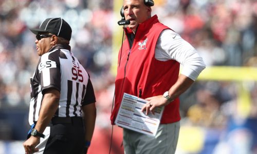 Patriots mailbag: Could Pats add superstar or role player via trade?