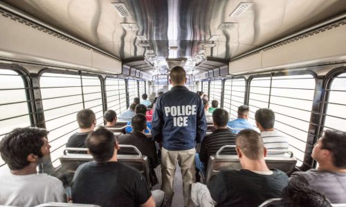 PODCAST: ¿Qué cambios podrían venir en inmigración con el nuevo año fiscal?