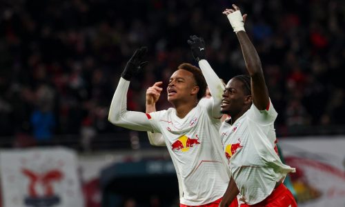 Assan Ouedraogo, de 19 años, anota para Leipzig tras debutar con Alemania