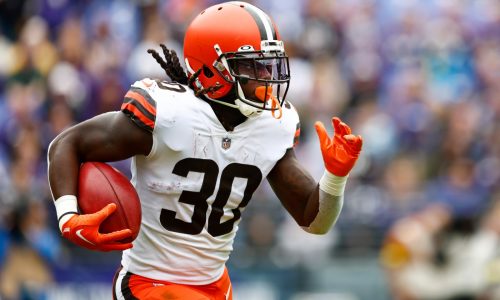 Patriots add depth at running back, linebacker to gameday roster