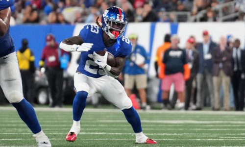 Patriots bring back veteran running back, release Brenden Rice