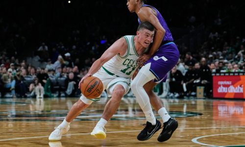 ‘We keep missing them’: How Derrick White, Payton Pritchard explain Celtics’ 3-point struggles