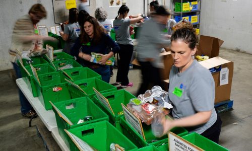 Shutdown costing US economy about $15 billion a week