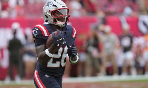 Patriots running back ruled out of Bucs game with knee injury
