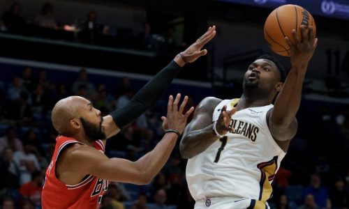 Zion Williamson anota 29 y Pelicans rompen racha de nueve derrotas con triunfo 143-130 ante Bulls