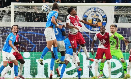 El veterano David Luiz ayuda a Pafos a empatar contra Mónaco en la Liga de Campeones