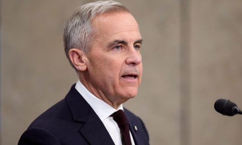 Primer ministro de Canadá anuncia apoyos a la madera y el acero afectados por aranceles de EEUU