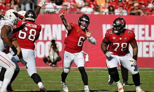 Recepción de TD de Tristan Wirfs y defensa ayudan a Buccaneers en victoria 20-17 ante Cardinals