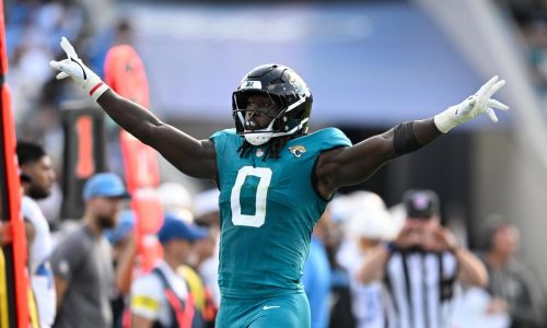 Jaguares se recuperan de histórica derrota con contundente victoria 35-6 ante Chargers