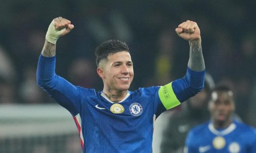 Chelsea quiere encender la lucha por el título de la Premier al recibir a Arsenal