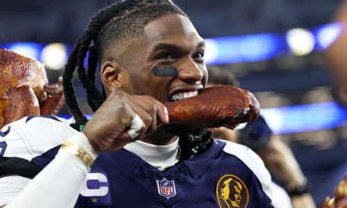 Cowboys brillan gracias al liderazgo de Brian Schottenheimer