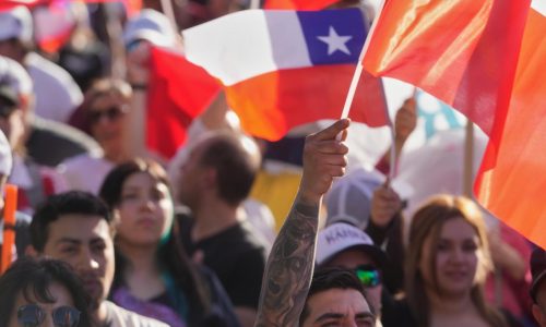 Candidatos presidenciales cierran sus campañas a tres días de las elecciones en Chile