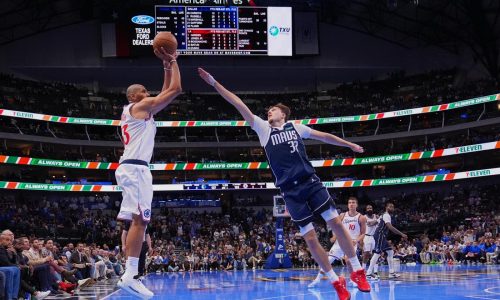 El triple-doble 82 de Harden lidera a Clippers 133-127 sobre Mavericks en doble tiempo extra