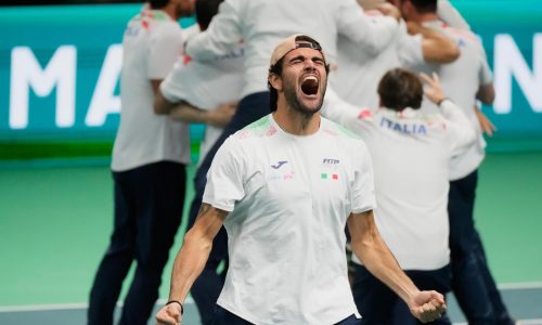 Italia retiene la Copa Davis con victoria 2-0 sobre España