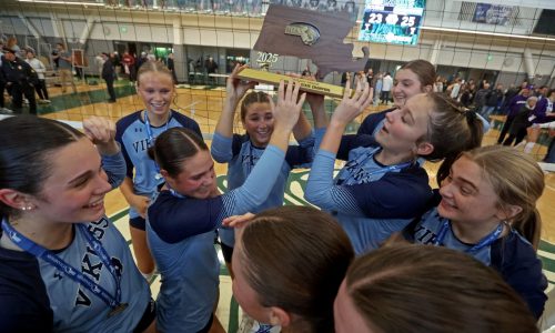East Bridgewater takes down Bourne to win Div. 4 title