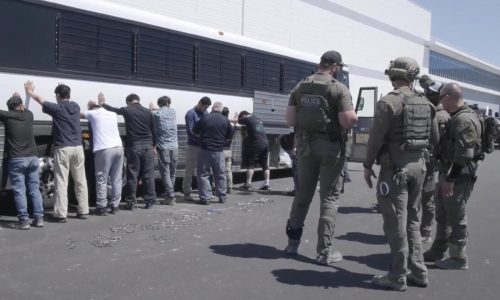 Surcoreanos detenidos en redada migratoria en Georgia regresan a trabajar en la planta de Hyundai