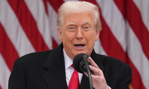 Plan del gobierno de Trump para reevaluar a refugiados del mandato de Biden genera incertidumbre