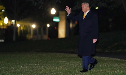 Más personas están quedando rezagadas en el pago de sus facturas bajo Trump