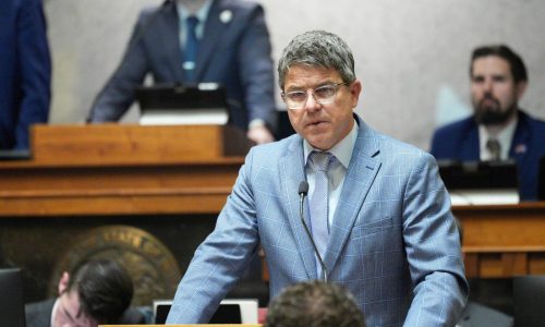 Trump doubles down on redistricting in Indiana even as lawmakers rebuke special session