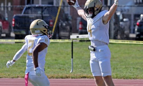Football Pickorama: Opening week of MIAA playoffs offers great games