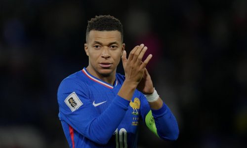 Mbappé se perderá el viaje de Francia a Azerbaiyán por inflamación en el tobillo