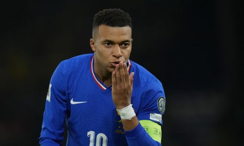 Lo que debes saber de la disputa de 800 millones de dólares entre Mbappé y el PSG