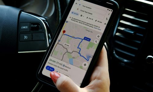 Robots on the commute: Google adding AI assistant to Maps app, and it will talk to you