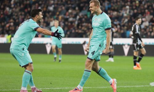 Bologna vence a Udinese y se une al Inter y Roma en la cima de la Serie A